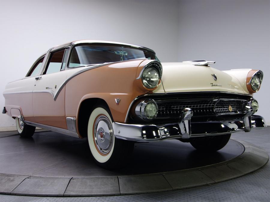  Ford Fairlane Crown Victoria Hardtop 1955 года  (фото 2 из 55)
